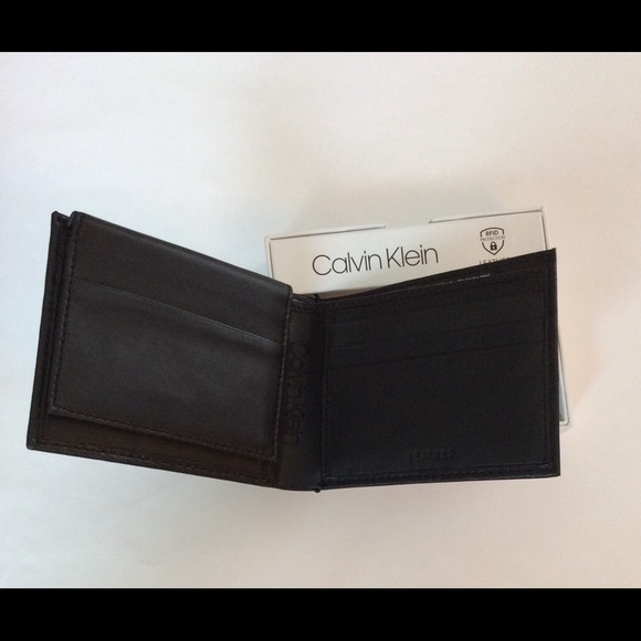 Calvin Klein Men’s Black Leather Wallet RFID - Picture 5 of 7